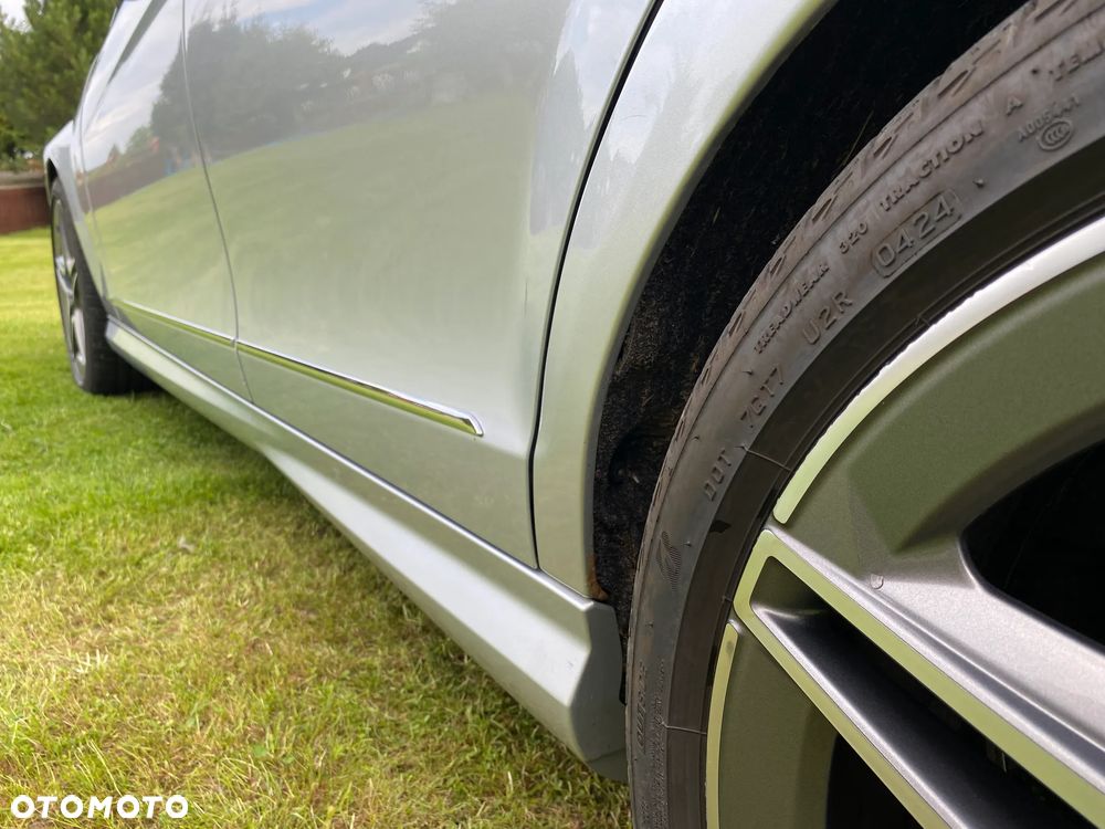 Mercedes-Benz Klasa C 300 Avantgarde 4-Matic - 17