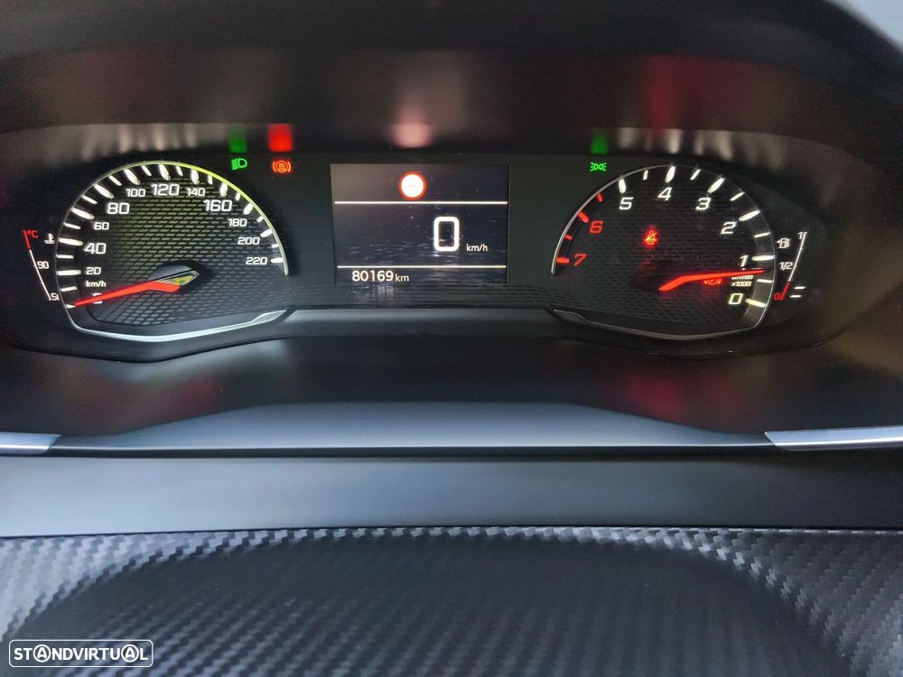 Peugeot 2008 1.2 PureTech Allure Pack - 19