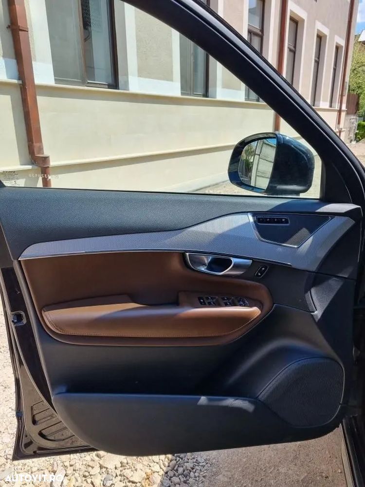 Volvo XC 90 D5 AWD Geartronic Inscription - 6
