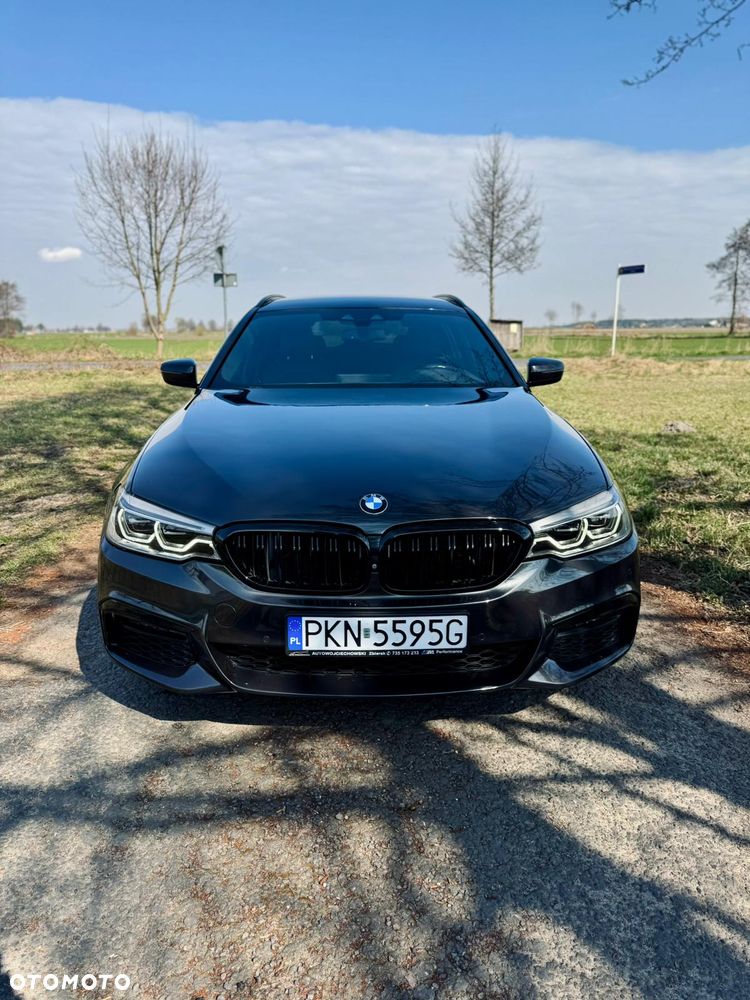 BMW Seria 5 520d M Sport - 16