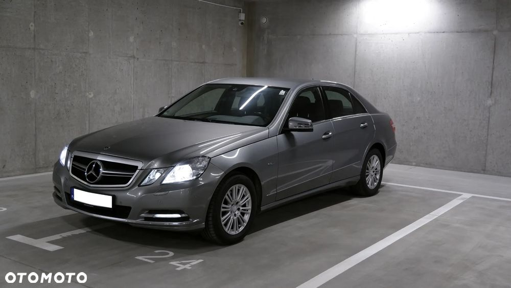 Mercedes-Benz Klasa E - 2