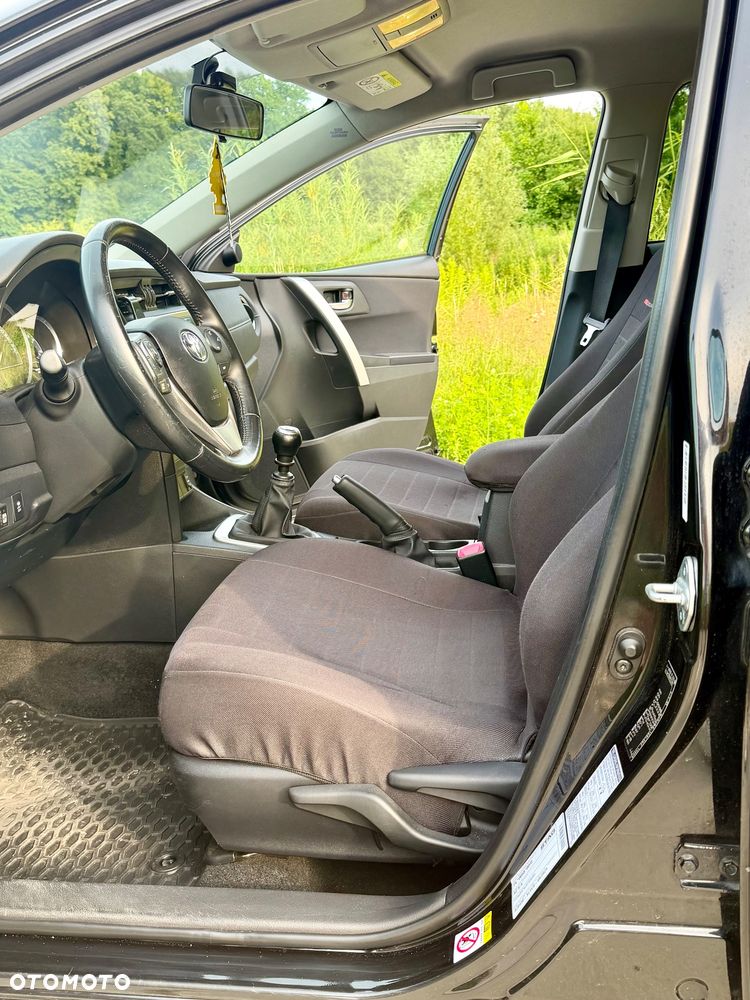 Toyota Auris 1.6 Active - 16