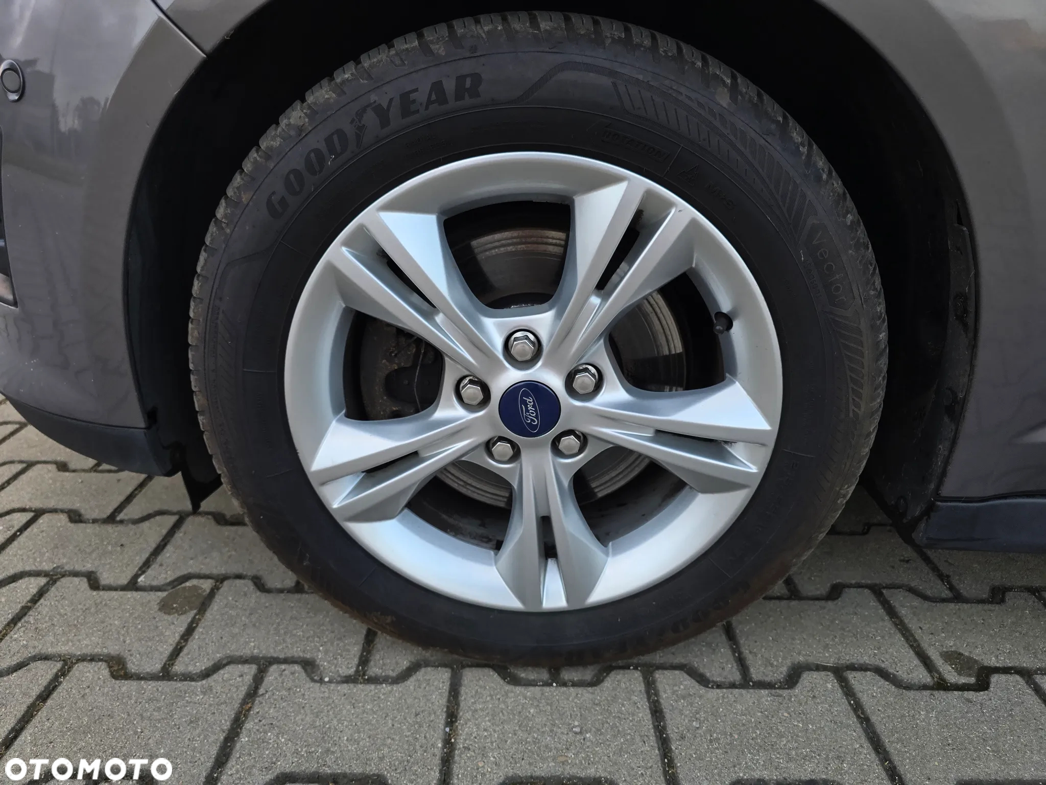 Ford Grand C-MAX 2.0 TDCi Titanium - 22
