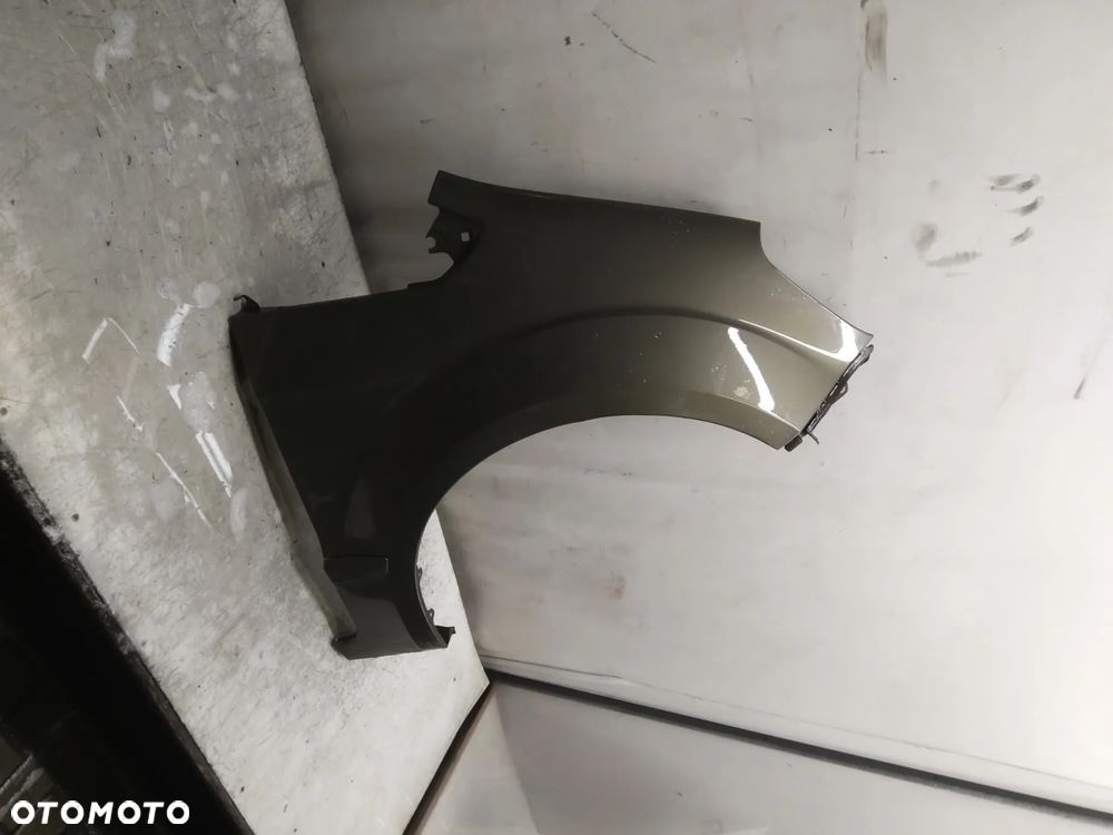 FORD GALAXY II MK2 BŁOTNIK PRZEDNI PRAWY PIASKOWY - 2