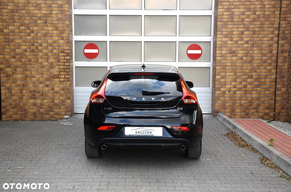 Volvo V40 D3 - 31
