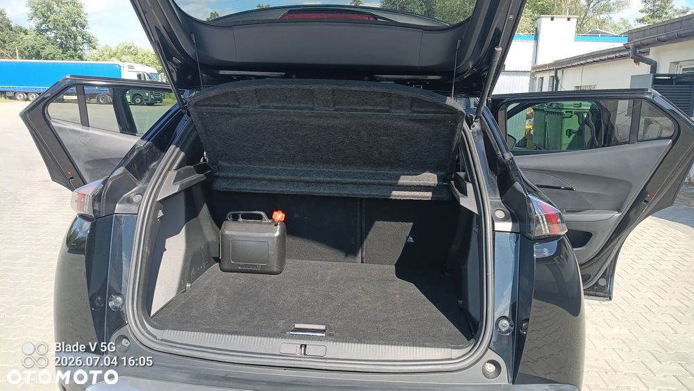 Peugeot 2008 1.2 PureTech Active S&S - 10