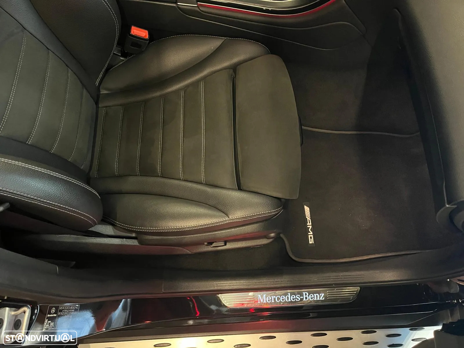 Mercedes-Benz GLC 300 de 4Matic 9G-TRONIC AMG Line Plus - 11