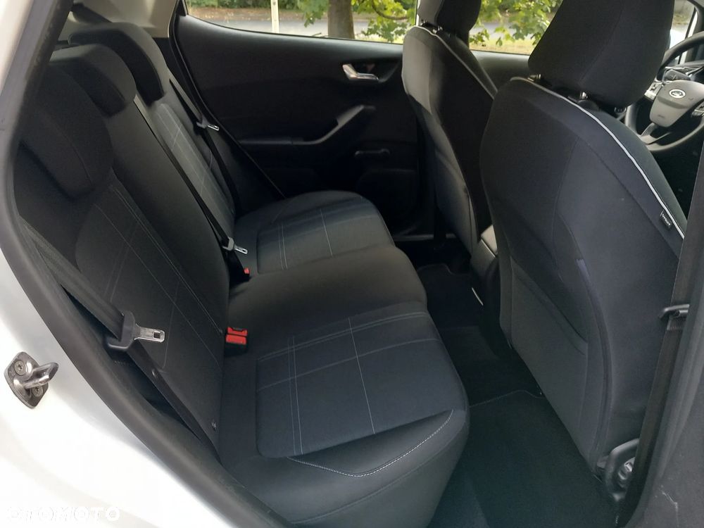 Ford Fiesta 1.1 S&S COOL&CONNECT - 9