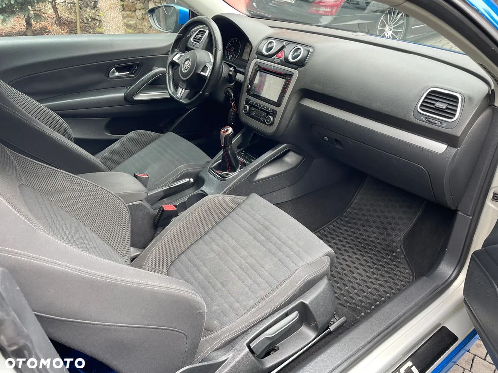 Volkswagen Scirocco 1.4 TSI BlueMotion Technology Life - 13