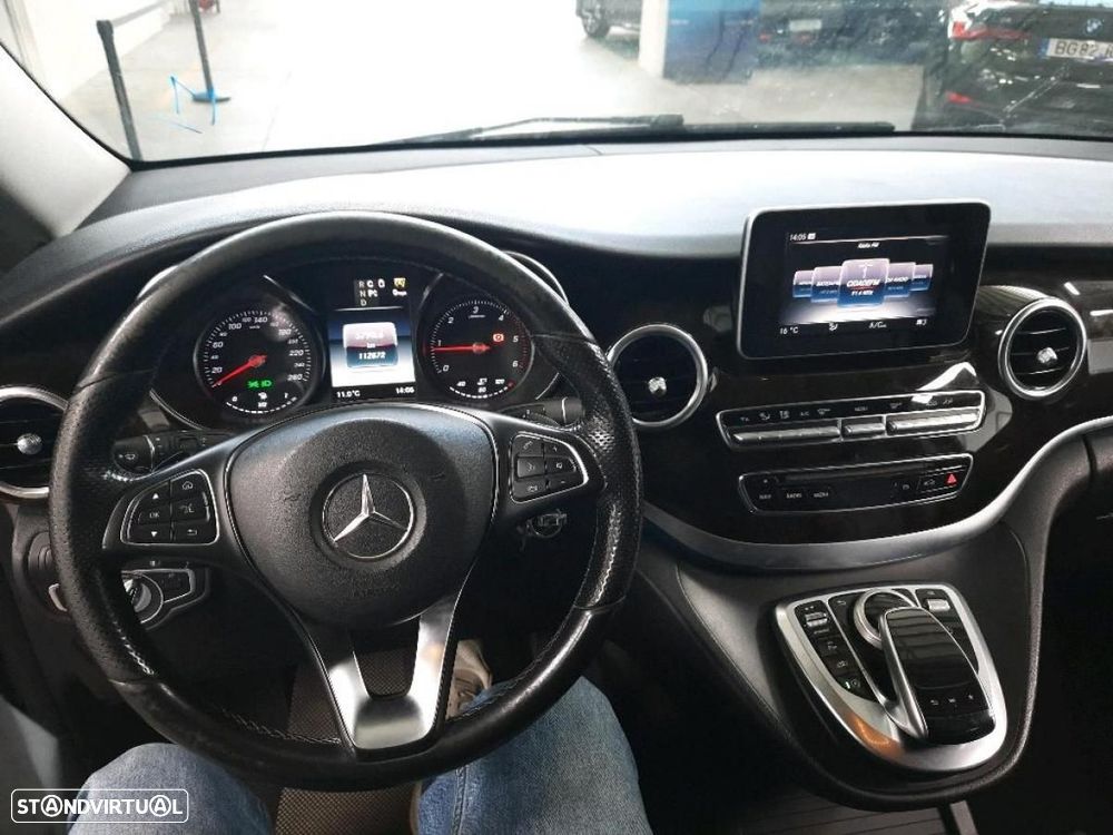 Mercedes-Benz V 220 d Longo Avantgarde Aut. - 7