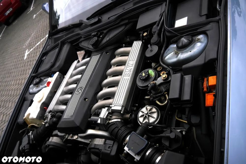 BMW Seria 7 750iL - 18