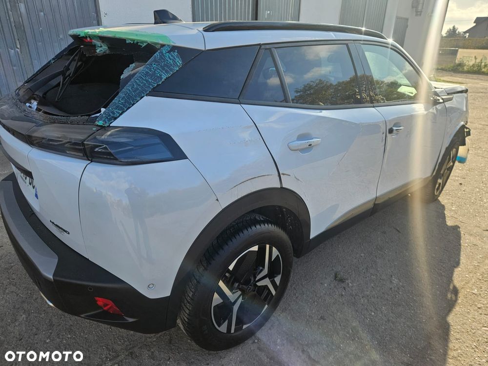 Peugeot 2008 - 3