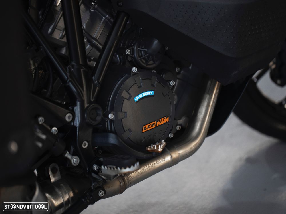 KTM 1290 Super Adventure S - 12