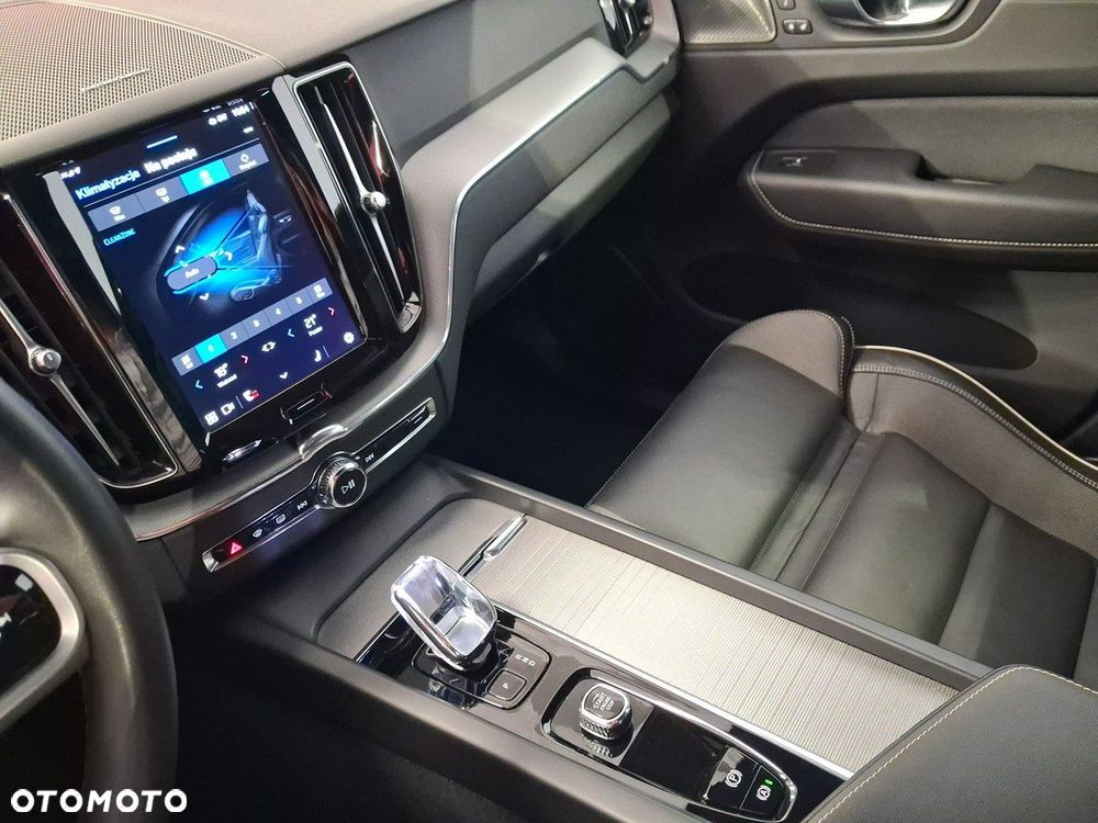 Volvo XC 60 - 34
