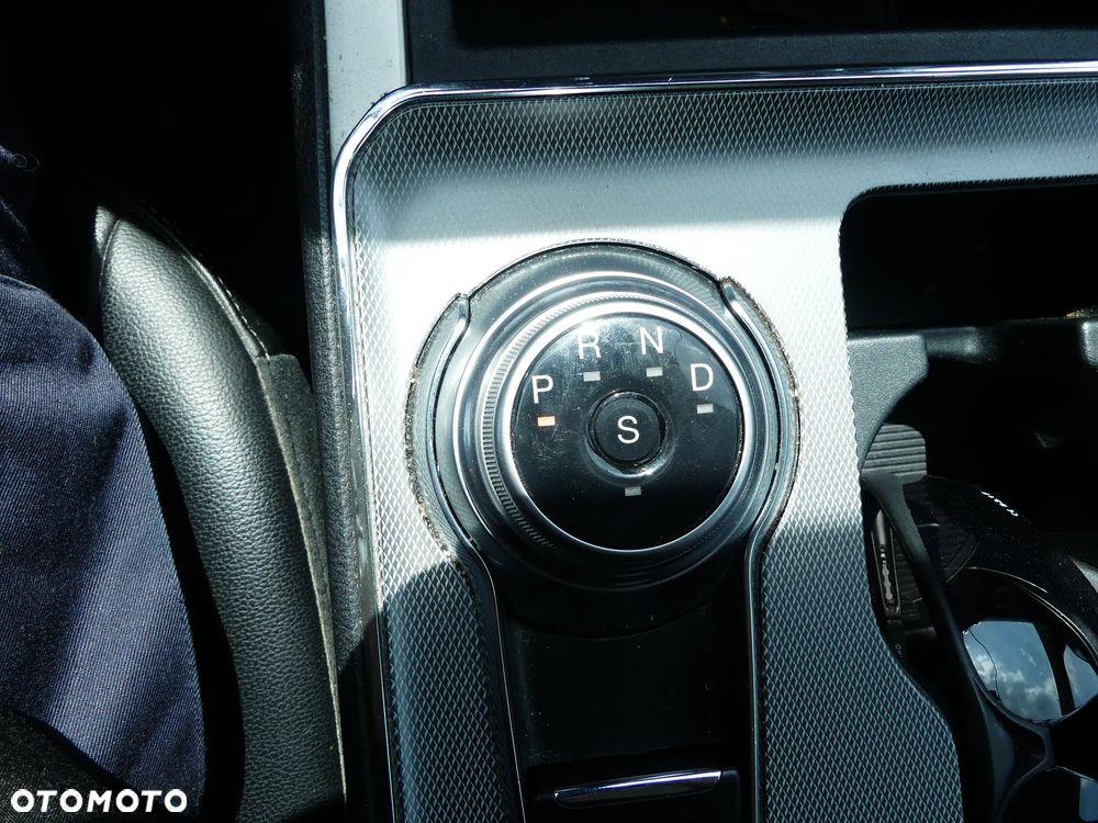 Ford Edge - 32