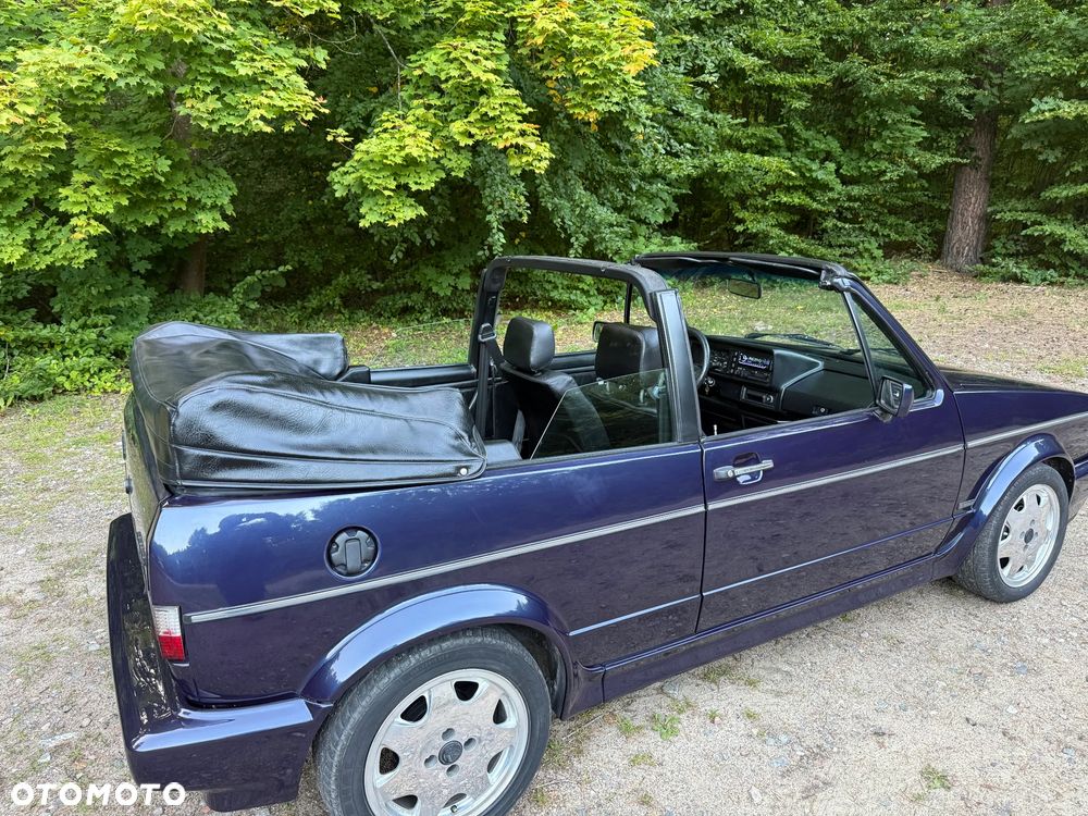 Volkswagen Golf - 23