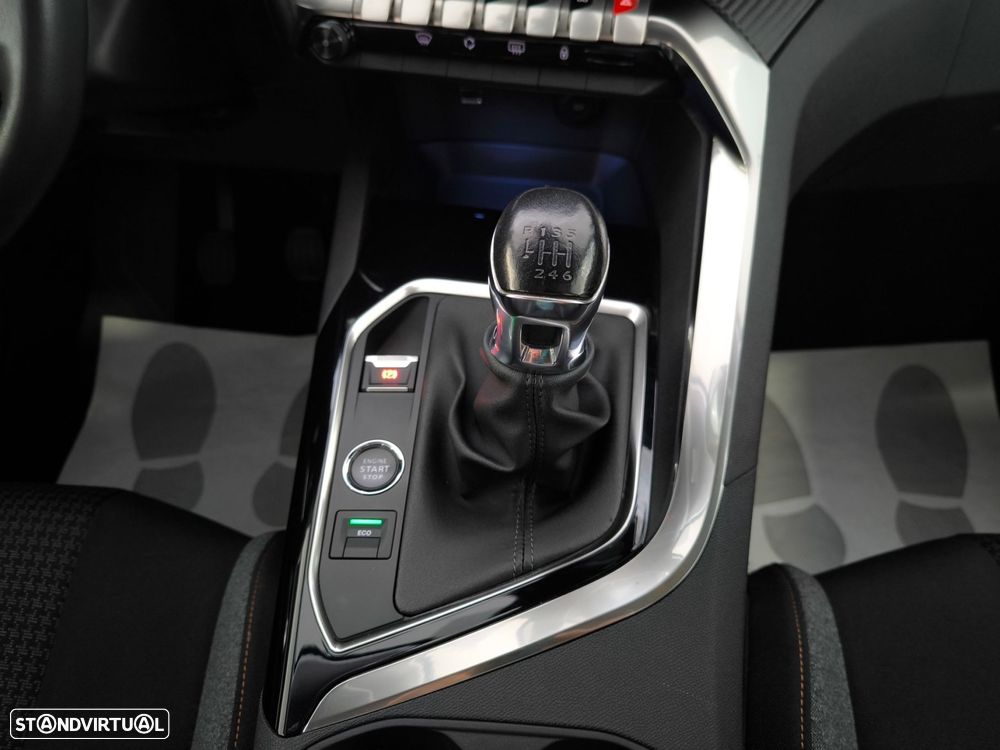 Peugeot 3008 1.5 BlueHDi Active - 17