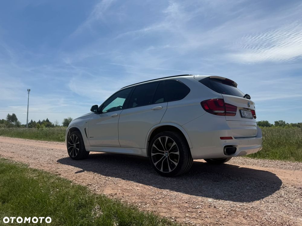 BMW X5 xDrive50i Sport-Aut - 7