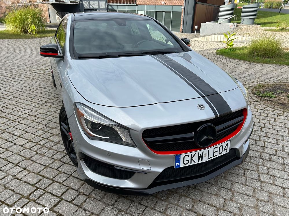 Mercedes-Benz CLA 45 AMG 4Matic 7G-DCT - 3