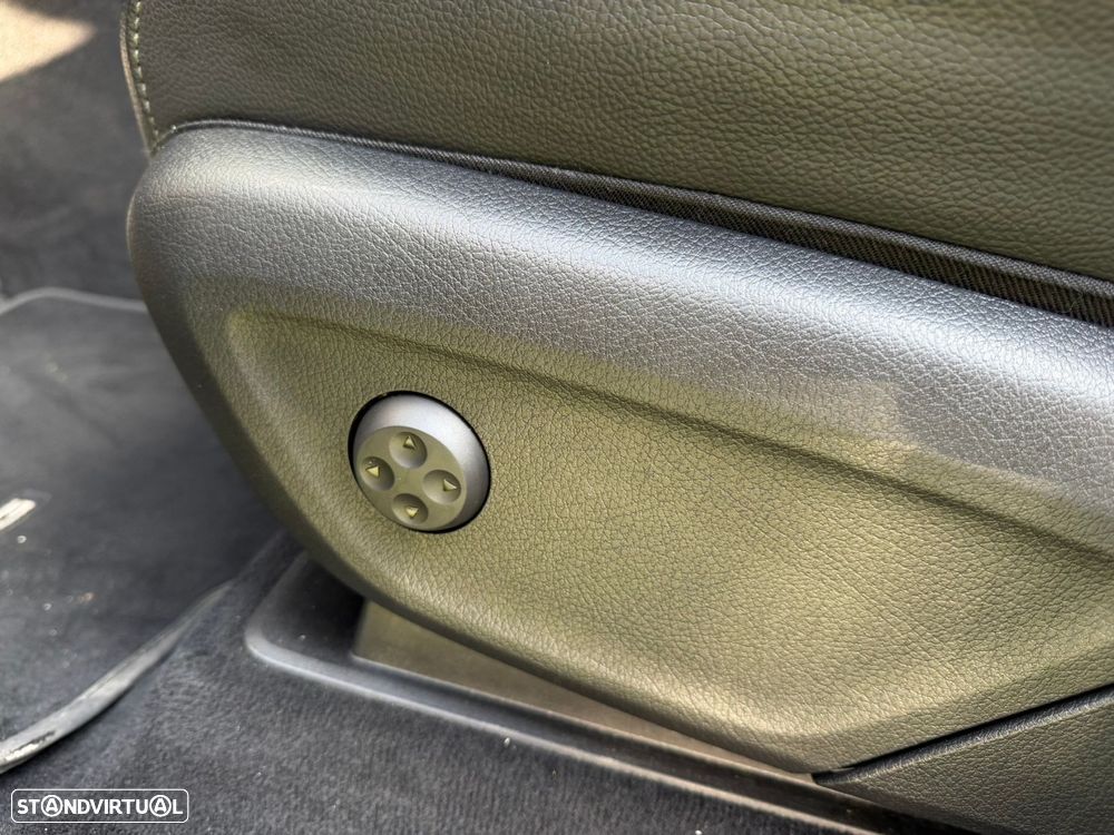 Mercedes-Benz GLE 350 de 4Matic — fotografia 19