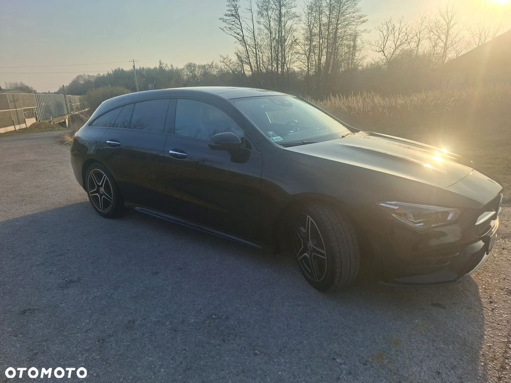 Mercedes-Benz CLA 200 AMG Line 7G-DCT - 3