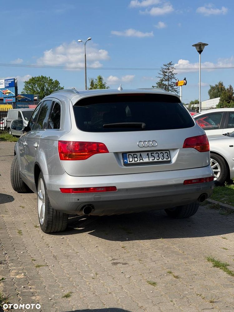 Audi Q7 ver-3-0-tdi-quattro-tiptronic - 8