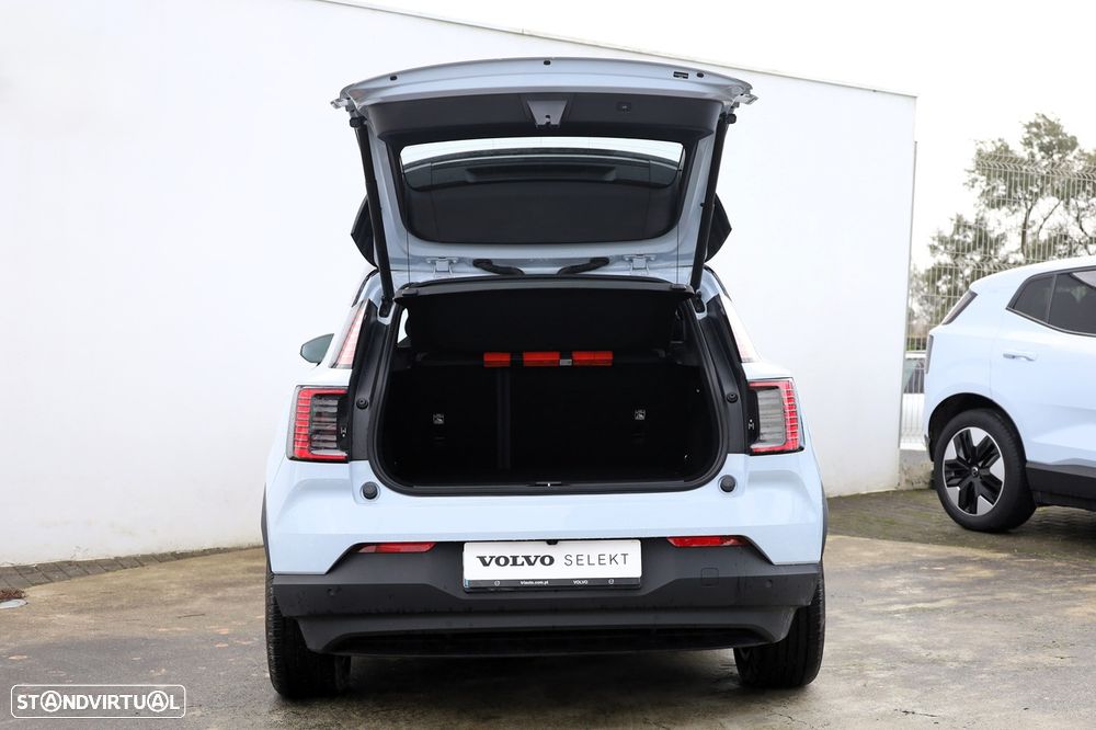 Volvo EX30 51 kWh Single Motor Plus - 5