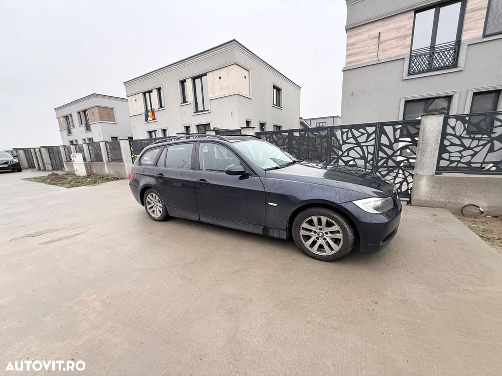 BMW Seria 3 318i Touring Edition Lifestyle - 2