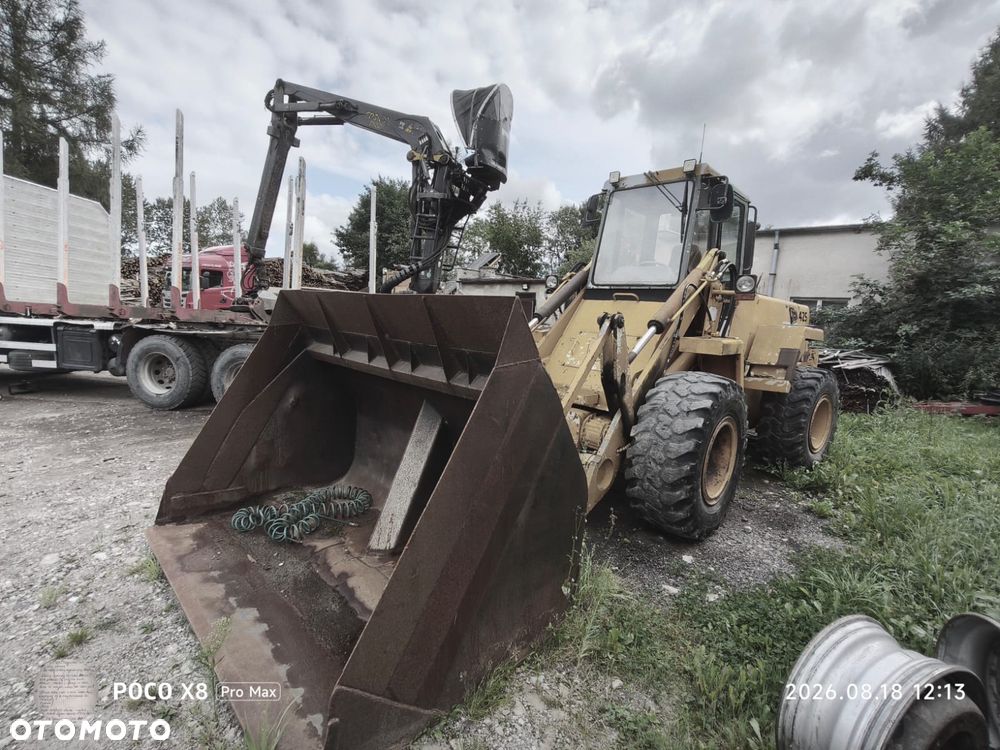 JCB 425 - 5