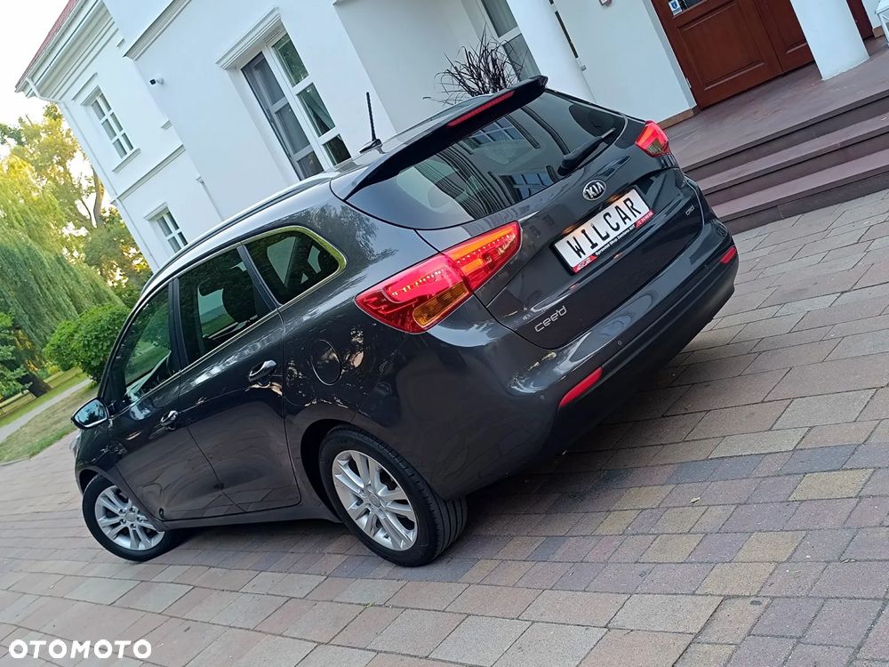 Kia Ceed 1.6 CRDi XL - 4