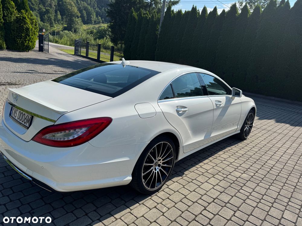 Mercedes-Benz CLS 350 CDI 4-Matic BlueEff - 2