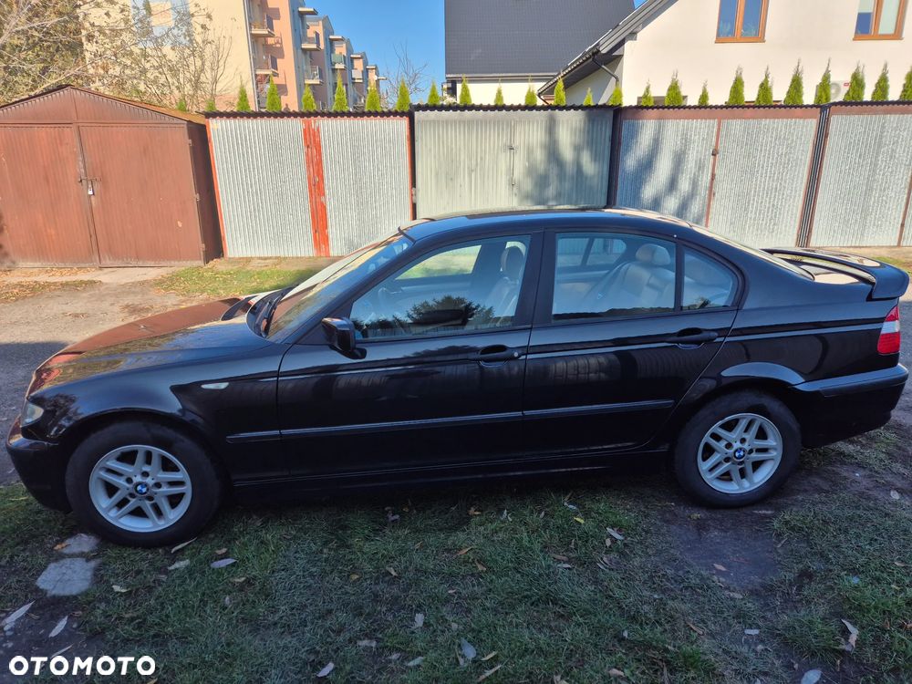 BMW Seria 3 318d - 5
