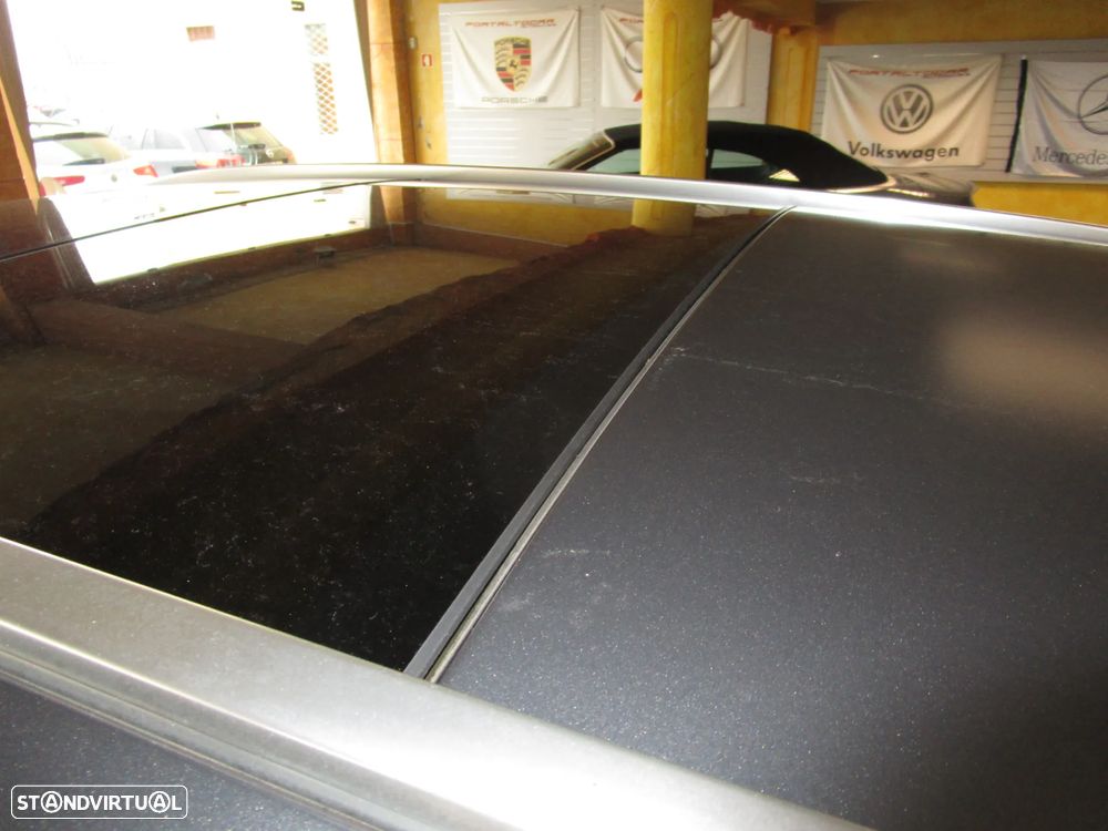 Mercedes-Benz E 220 d 4-Matic All Terrain Avantgarde + - 27