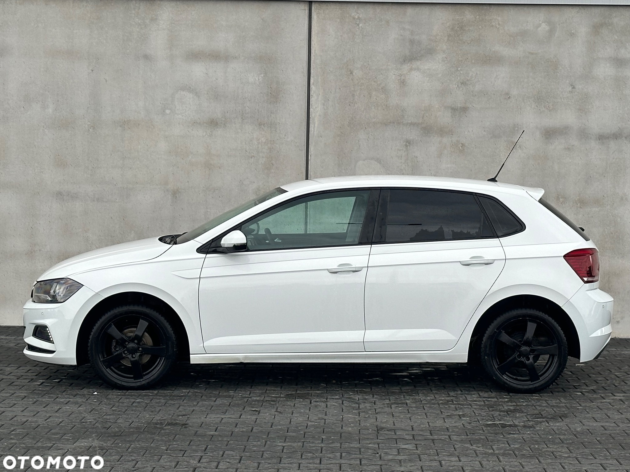 Volkswagen Polo 1.0 Trendline - 6