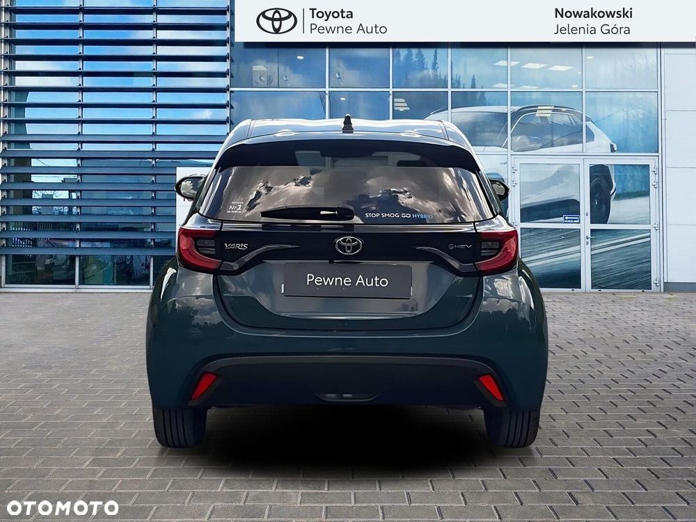 Toyota Yaris Hybrid 1.5 Style - 6