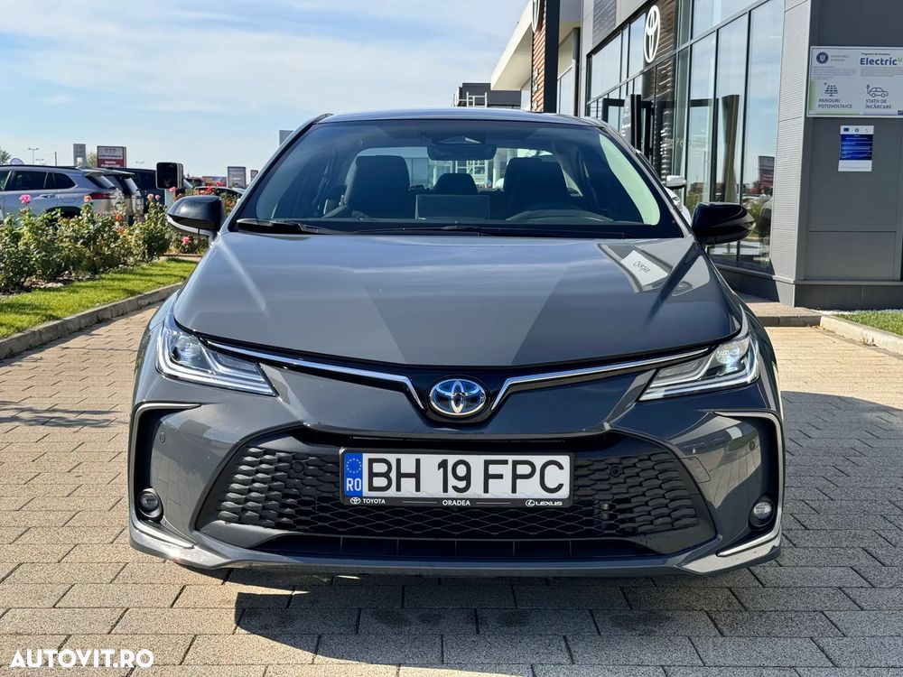 Toyota Corolla 1.8 HSD Business - 2