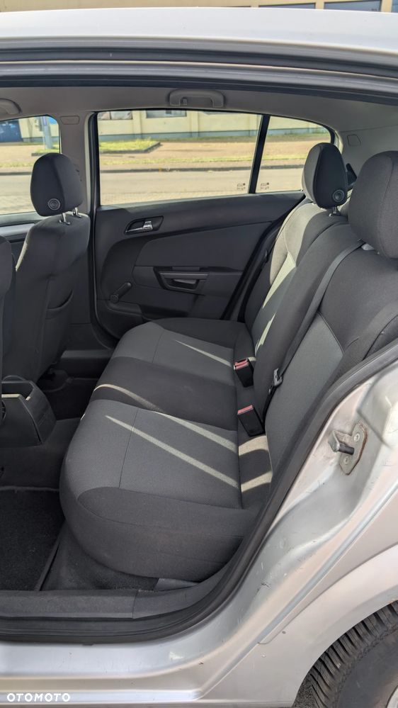 Opel Astra 1.3 CDTI Enjoy - 5