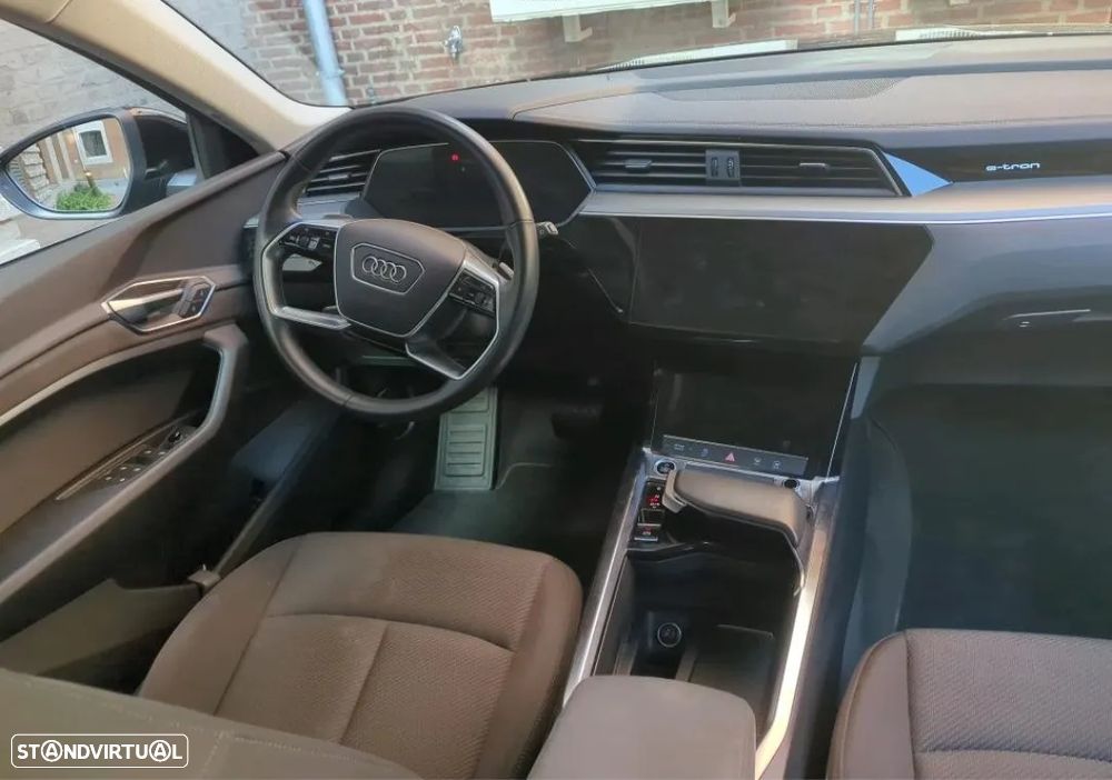 Audi e-tron 50 quattro - 6