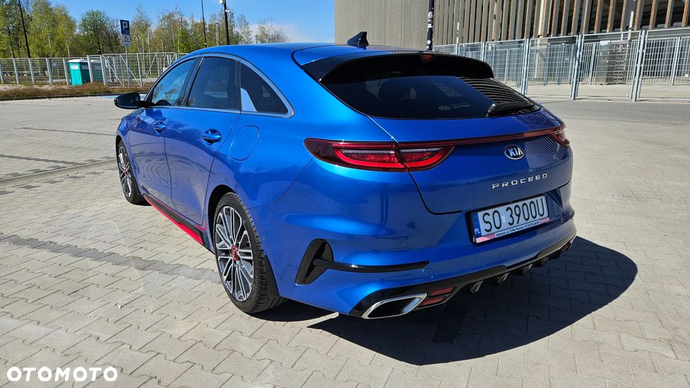 Kia ProCeed - 7