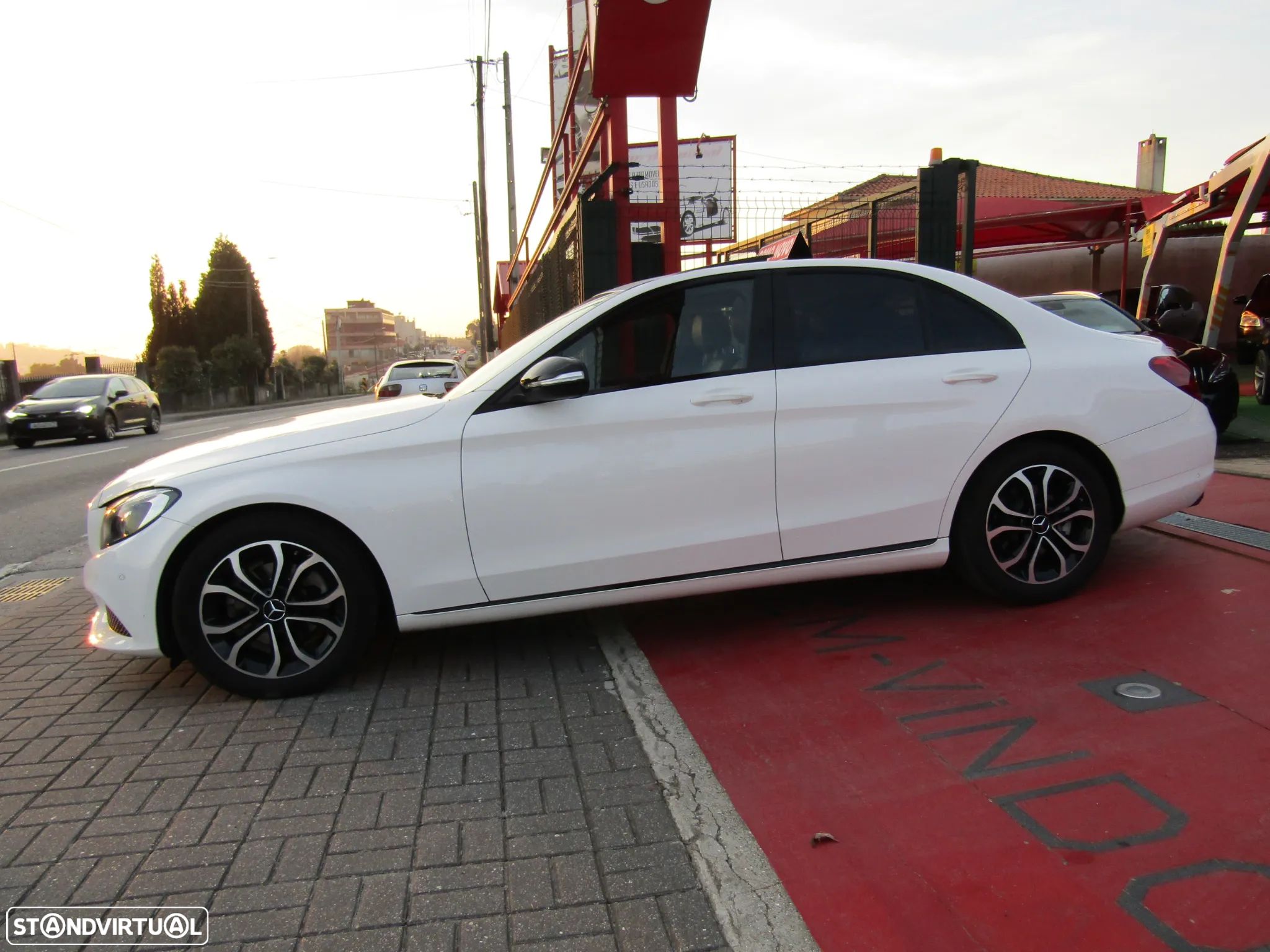 Mercedes-Benz C 200 BlueTEC Avantgarde - 1