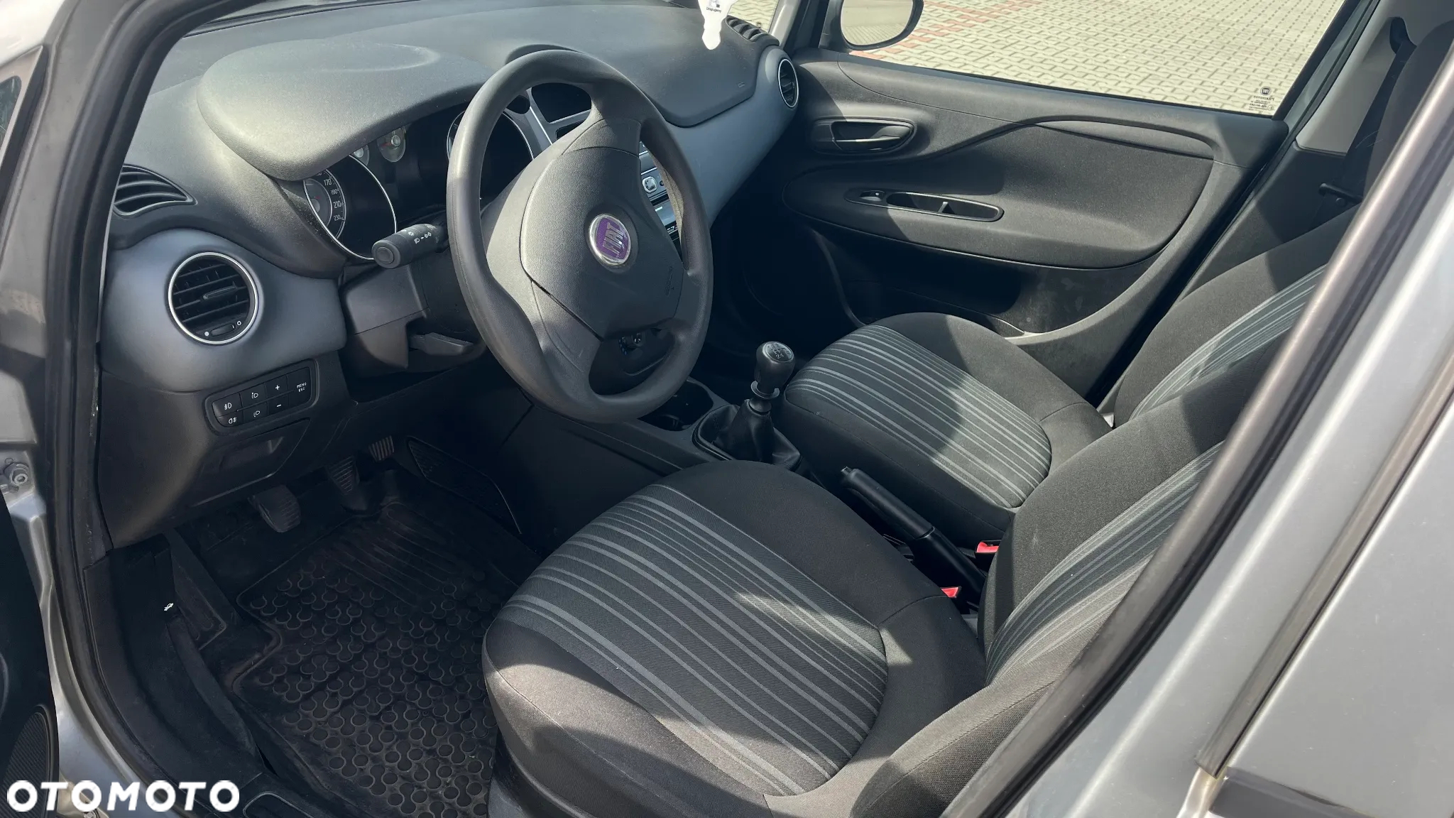 Fiat Punto Evo 1.2 8V Active - 19