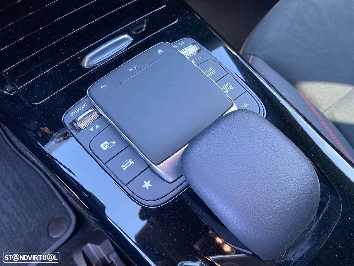 Mercedes-Benz CLA 250 e AMG Line - 19