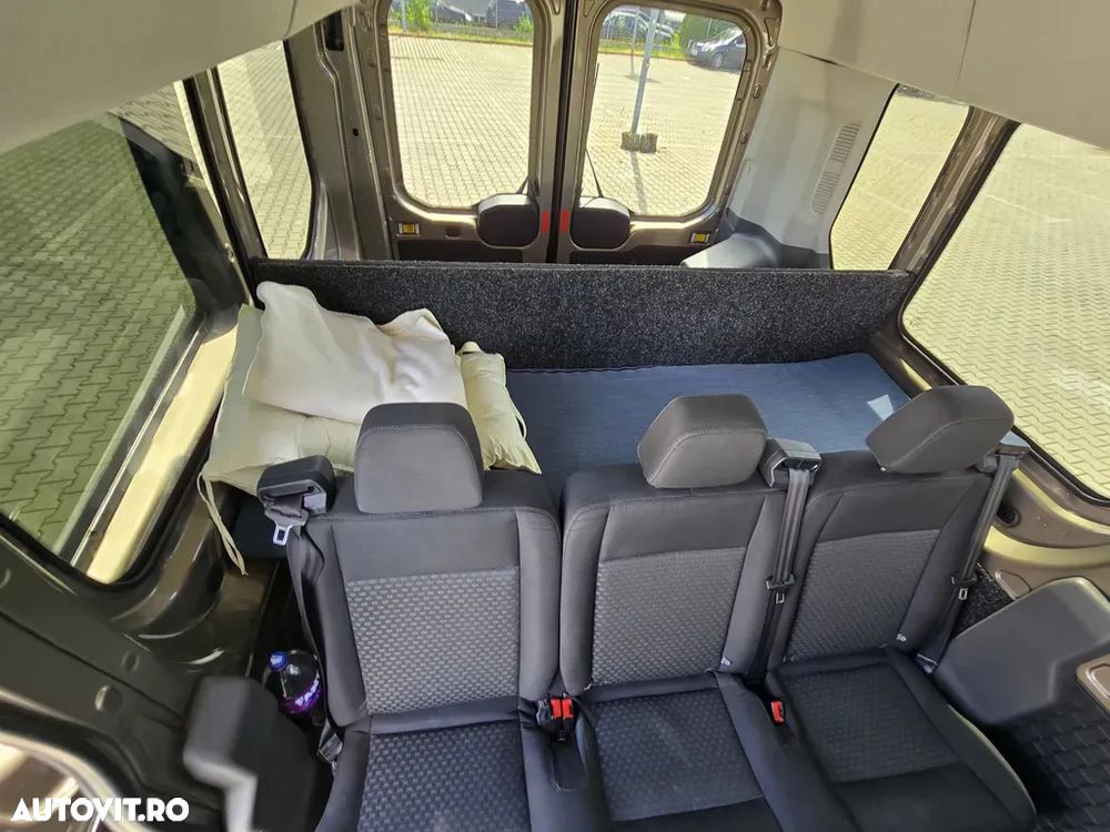 Ford Transit - 18