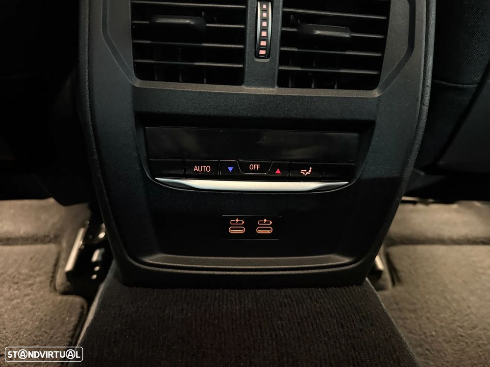 BMW 318 d Advantage - 19