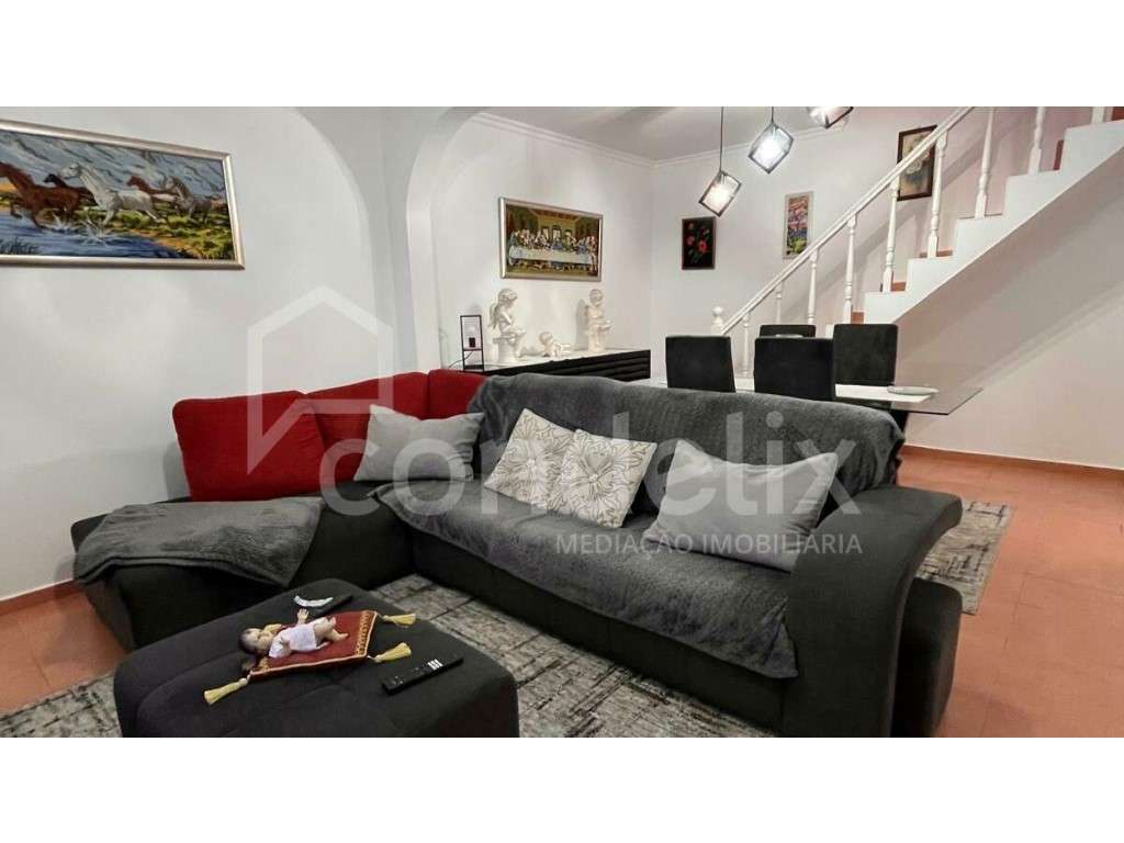 Moradia T2+1 para venda na Calheta - Grande imagem: 3/18