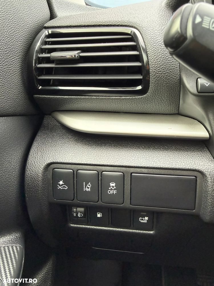 Mitsubishi Eclipse-Cross 4WD Intro Edition - 31