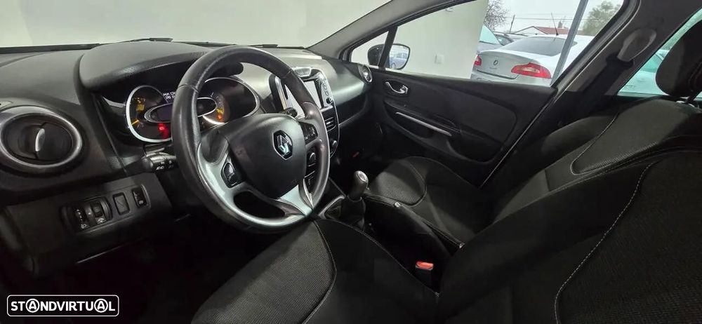Renault Clio Sport Tourer - 8