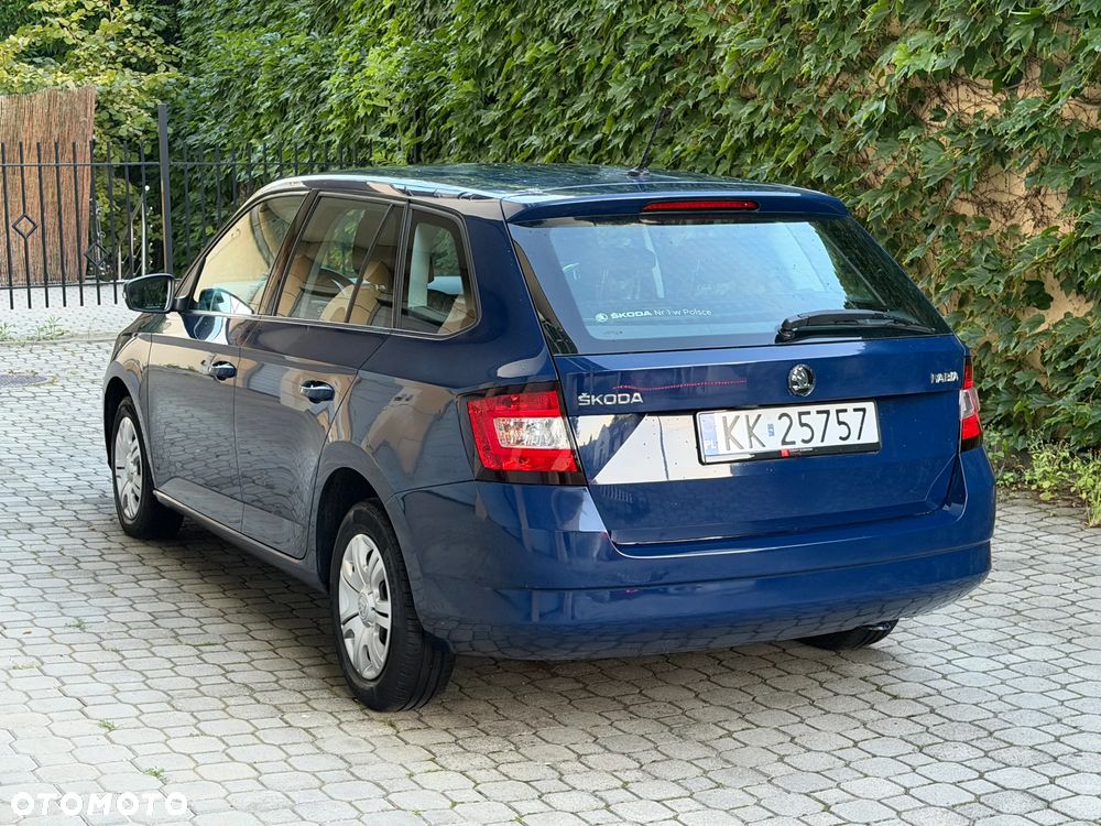 Skoda Fabia 1.2 TSI Active - 6