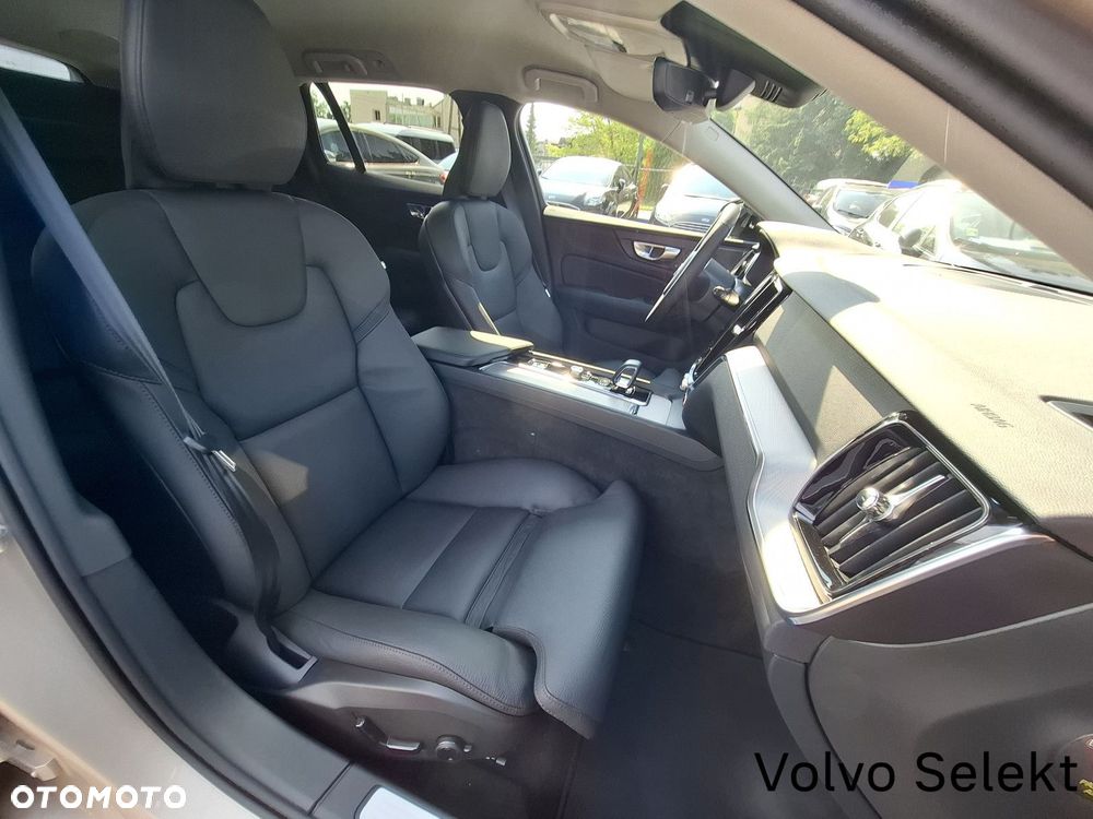 Volvo V60 - 13