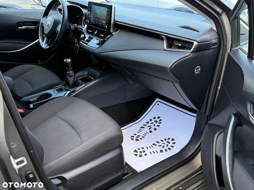 Toyota Corolla 1.5 Comfort - 18